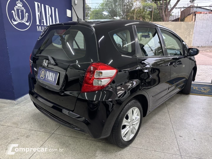 Fit LX 1.4/ 1.4 Flex 8V/16V 5p Mec.