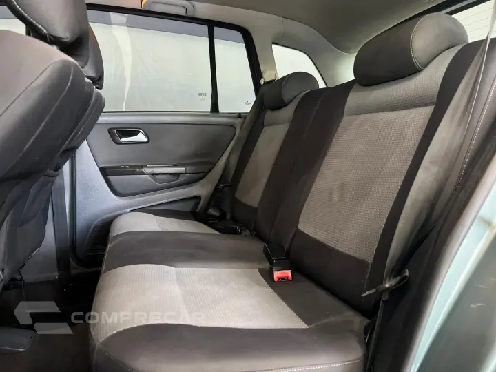 SPACEFOX 1.6 MI TREND 8V FLEX 4P MANUAL