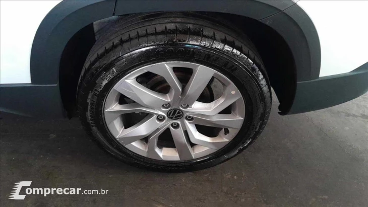 TAOS 1.4 250 TSI TOTAL FLEX COMFORTLINE AUTOMÁTICO