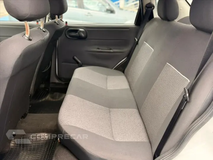 CLASSIC 1.0 MPFI LS 8V FLEX 4P MANUAL