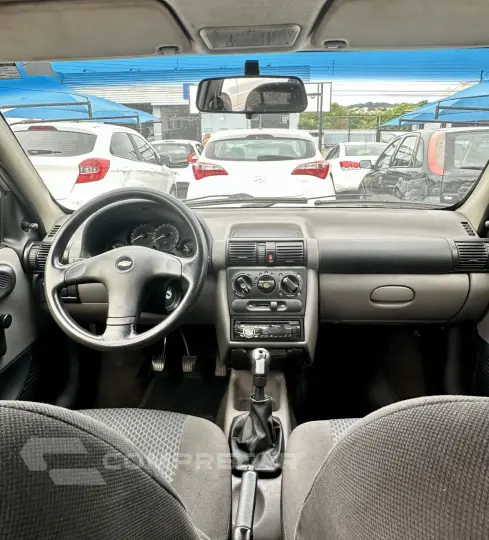 Classic Sedan 1.0 4P VHCE FLEX LS