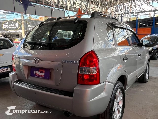 TUCSON - 2.0 MPFI GL 16V 142CV 2WD 4P AUTOMÁTICO