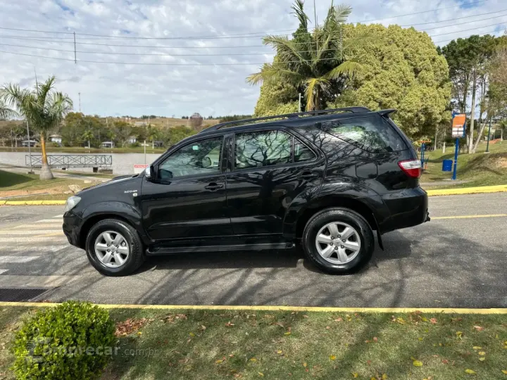HILUX SW4 3.0 SRV 4X4 7 LUGARES 16V TURBO INTERCOOLER DIESEL