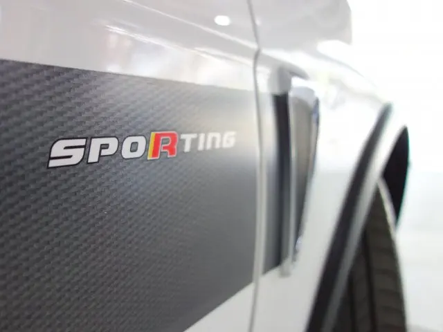 PALIO - 1.6 MPI SPORTING 16V 4P MANUAL