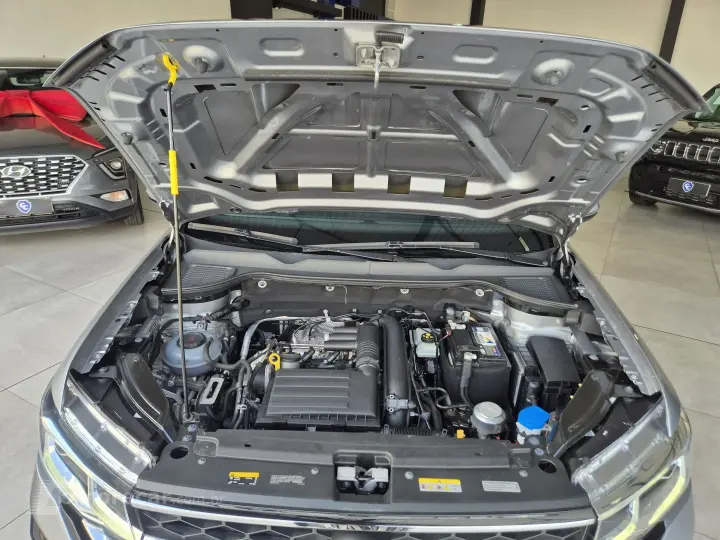 TAOS 1.4 250 TSI TOTAL FLEX HIGHLINE AUTOMÁTICO