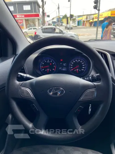 HB20 1.6 Comfort Plus 16V