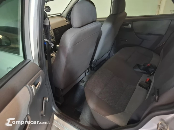 CELTA 1.0 MPFI LT 8V