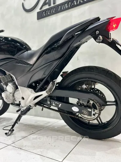 CB 300