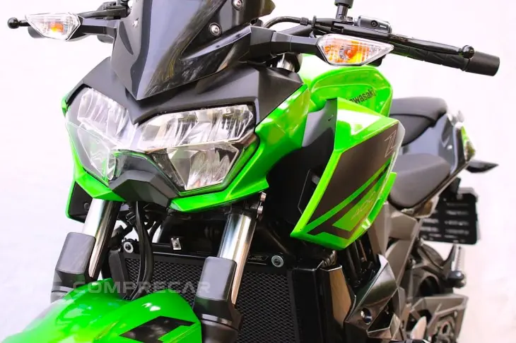 KAWASAKI Z400