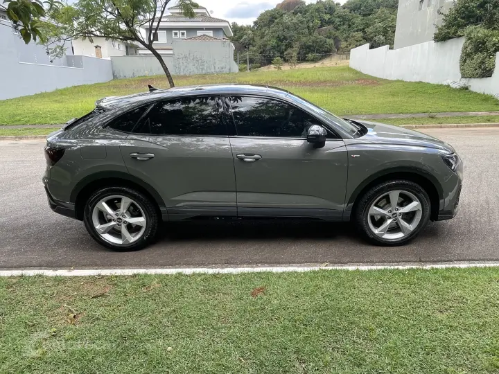 Q3 2.0 40 TFSI Sportback Performance Black Quattro