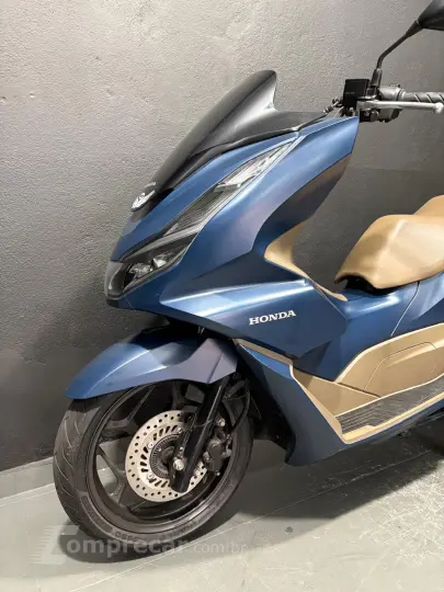 PCX 160 DLX ABS