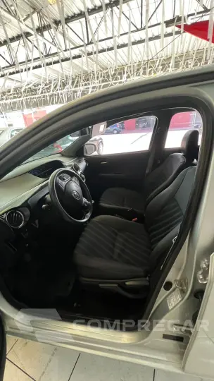 ETIOS SEDAN - 1.5 XS