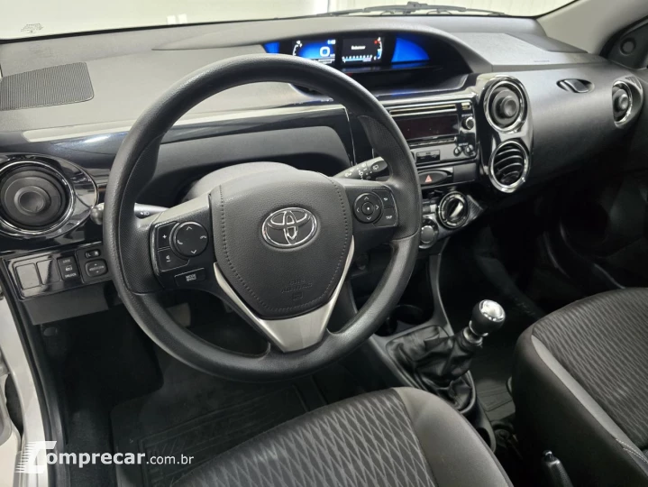 ETIOS X Plus 1.5 Flex 16V 5p Mec.