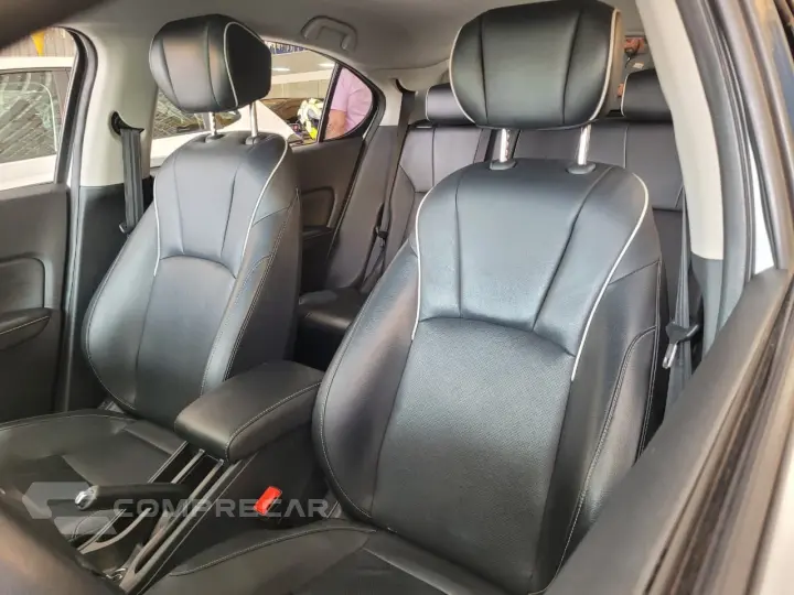 CITY Hatchback EXL 1.5 Flex 16V Aut.