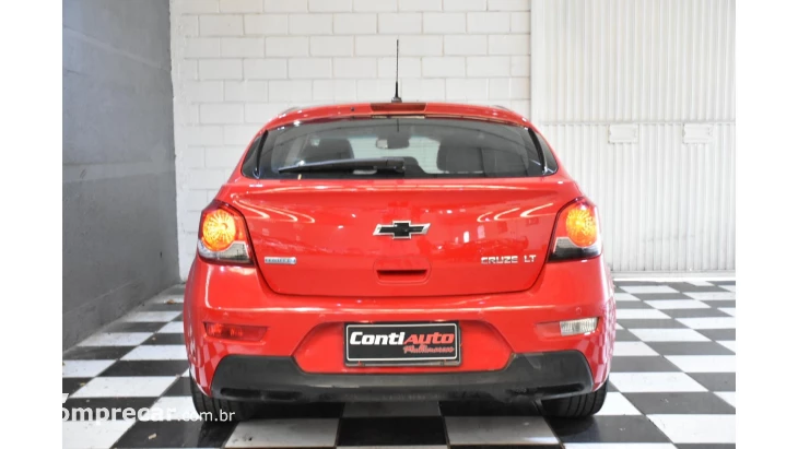 CRUZE HATCH - 1.8 LT SPORT6 16V 4P AUTOMÁTICO