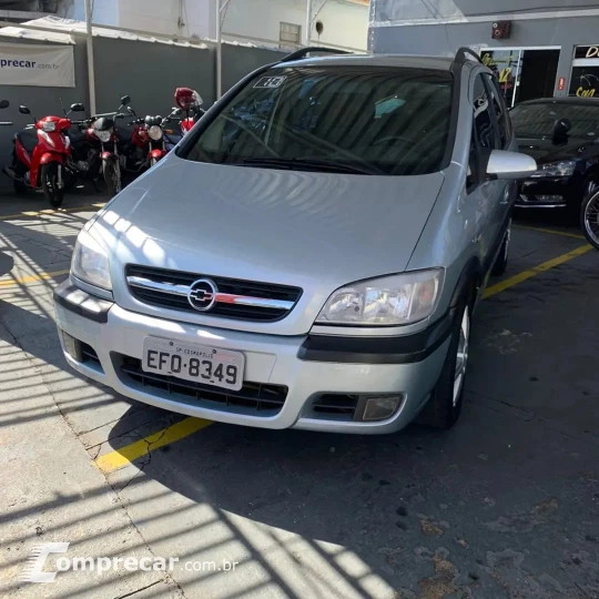 ZAFIRA 2.0 MPFI Elegance 8V