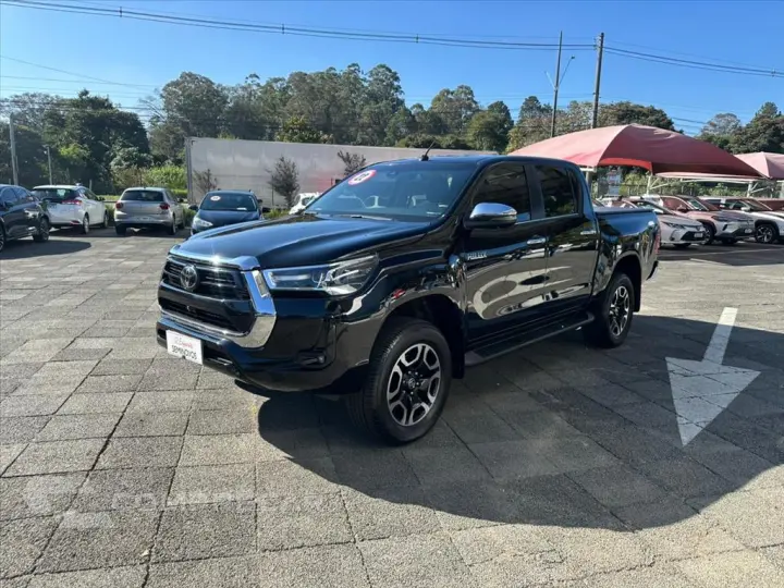 HILUX 2.8 D-4D TURBO DIESEL CD SRX 4X4 AUTOMÁTICO