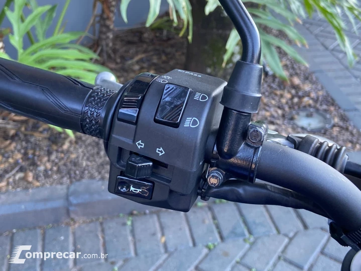 FZ25 FAZER 250 ABS