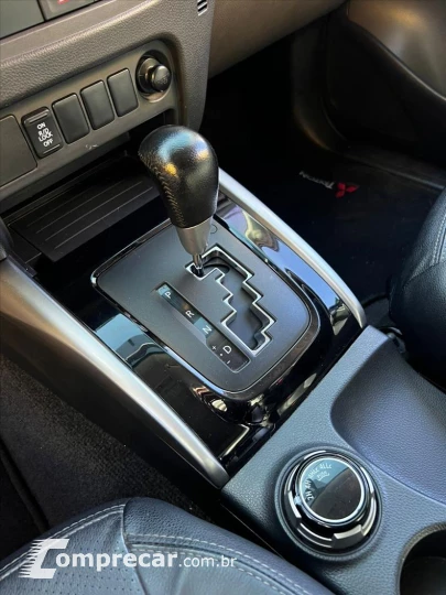 L200 TRITON 2.4 16V Turbo Sport Hpe-s CD 4X4