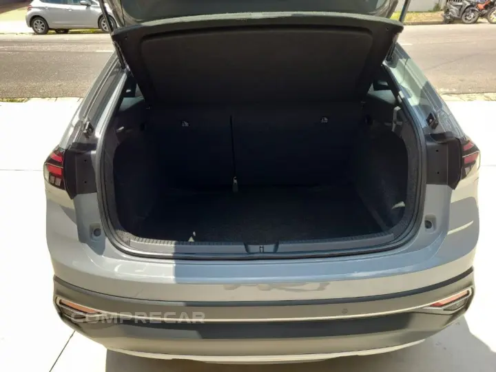 Nivus Highline 1.0 200 TSI Flex Aut.