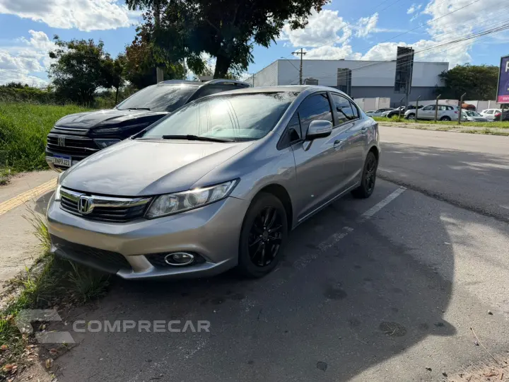 CIVIC 1.8 LXL 16V