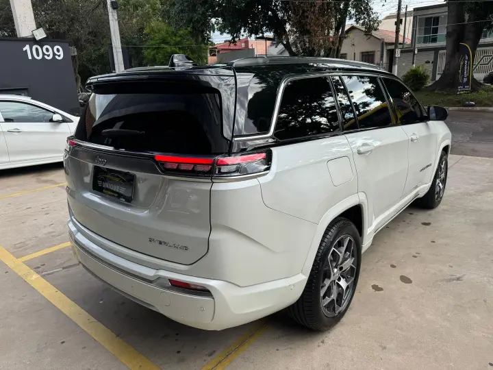 Commander 1.3 T270 Turbo Flex Overland At6