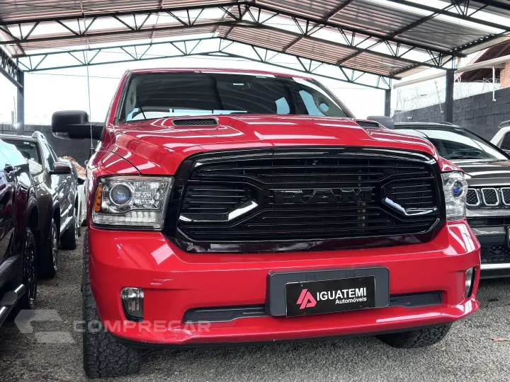 CLASSIC 5.7 V8 GASOLINA LARAMIE CD 4X4 AUTOMÁTICO