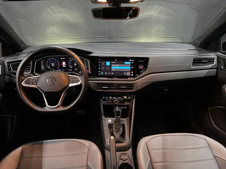 NIVUS 1.0 200 TSI TOTAL FLEX HIGHLINE AUTOMÁTICO