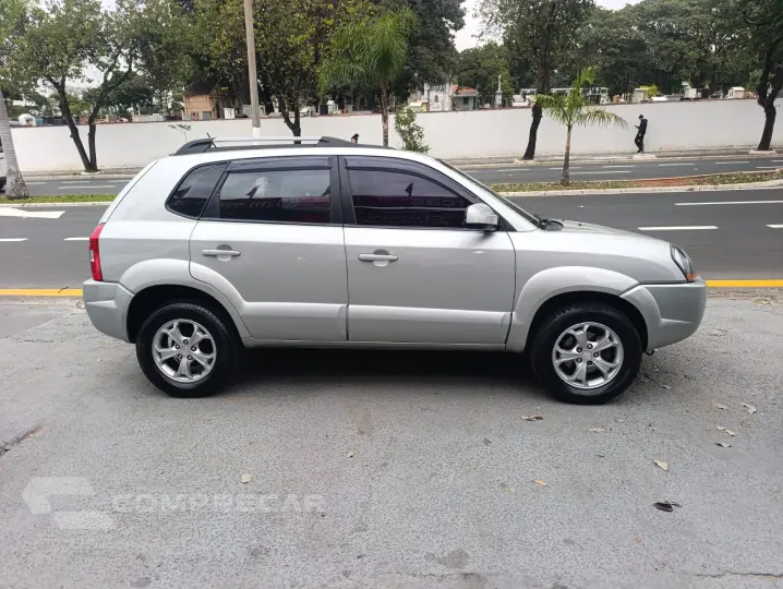 TUCSON 2.0 MPFI GLS 16V 143cv 2WD