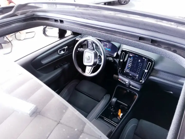 XC40 P8 RECHARGE ELECTRIC BEV PURE AWD