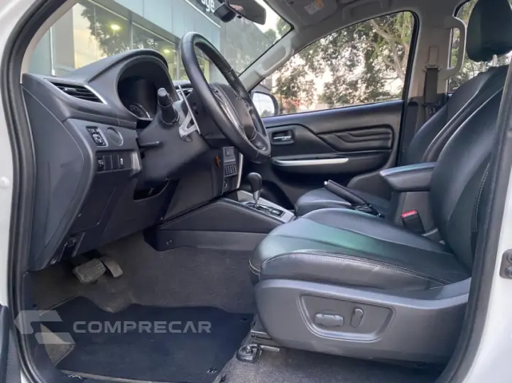 L200 TRITON 2.4 16V Turbo Sport HPE CD 4X4