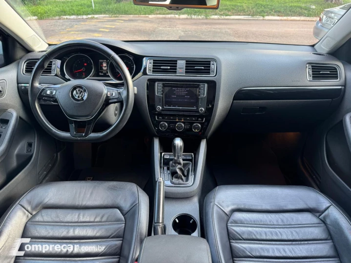 JETTA Highline 2.0 TSI 16V 4p Tiptronic