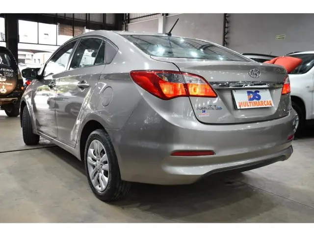 HB20S - 1.0 COMFORT PLUS 12V 4P MANUAL