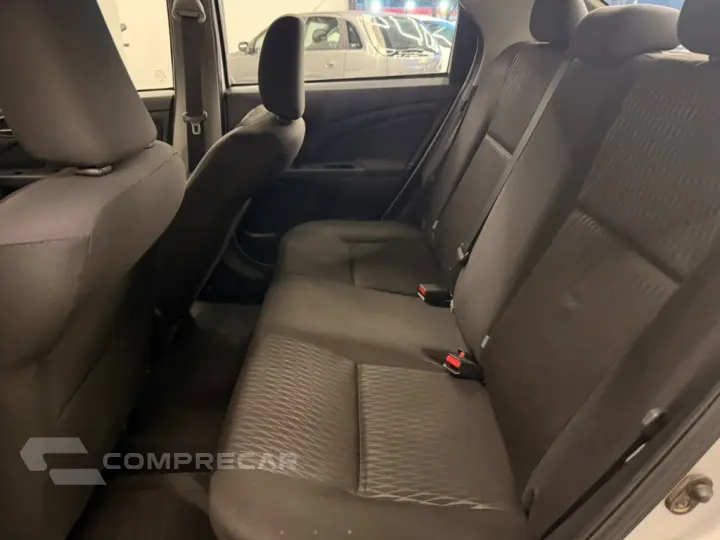 ETIOS 1.5 X PLUS 16V FLEX 4P AUTOMÁTICO