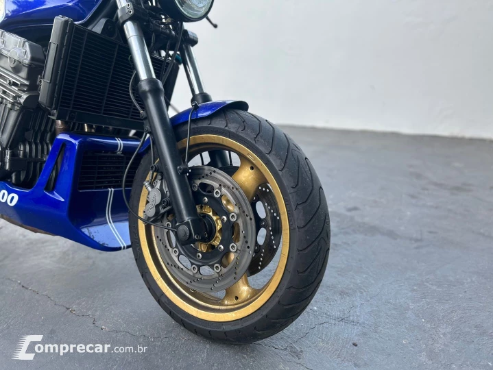Trophy 1200