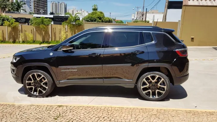 COMPASS 2.0 16V Limited 4X4