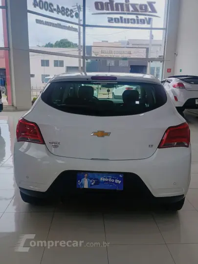Onix Hatch 1.0 4P FLEX LT