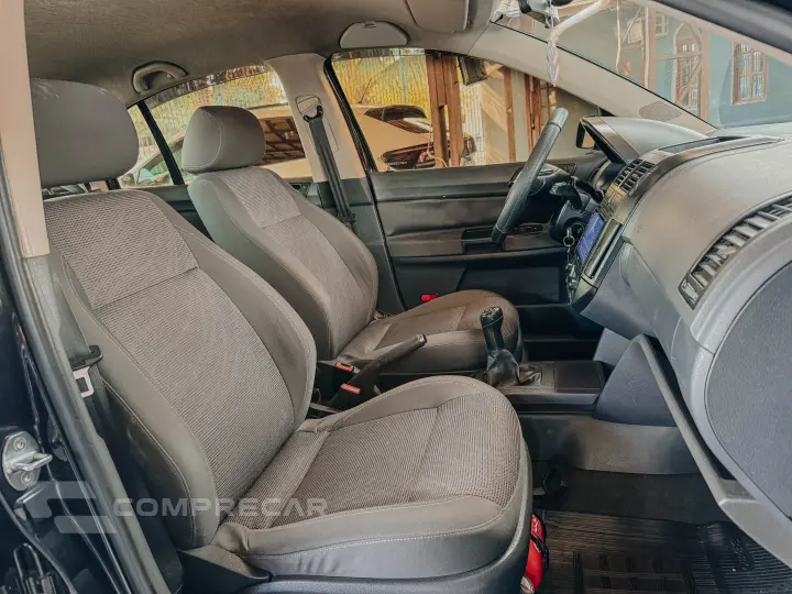 POLO SEDAN 1.6 MI Comfortline 8V