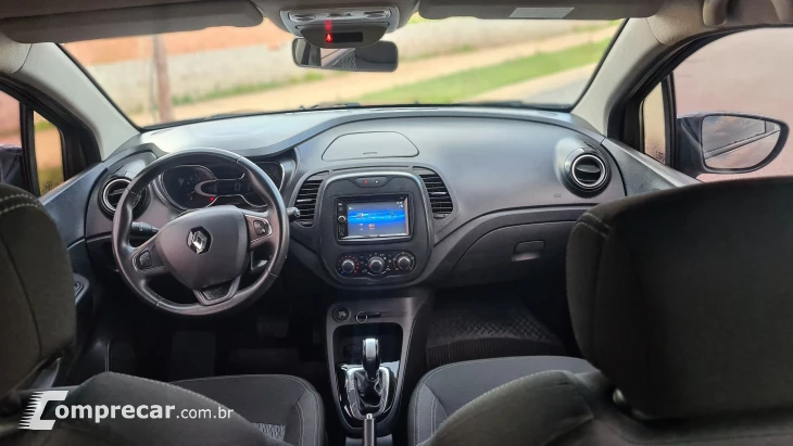 Captur Life 1.6 16v SCe CVT (Flex)