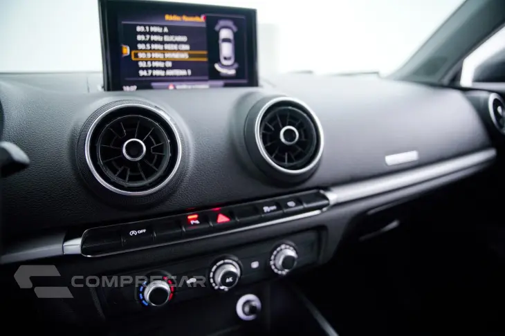 A3 Sedan Prestige 1.4 TFSI Flex Tip.