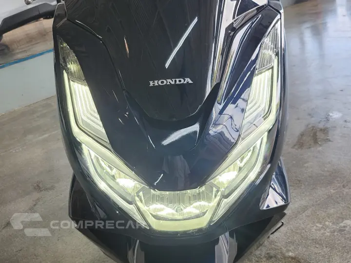 PCX DLX