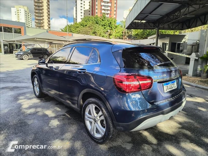 GLA 200 1.6 CGI Style 7g-dct