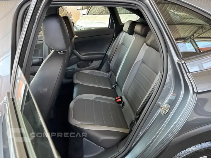 Nivus Highline 1.0 200 TSI Flex Aut.