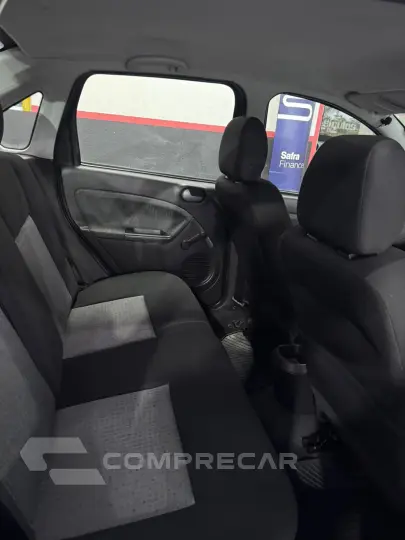 Fiesta Sedan 1.6
