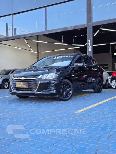 ONIX HATCH LT 1.0 12V Flex 5p Mec.