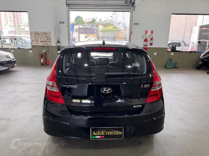 I30 2.0 Mpfi Gls 16V Gasolina 4P Automático