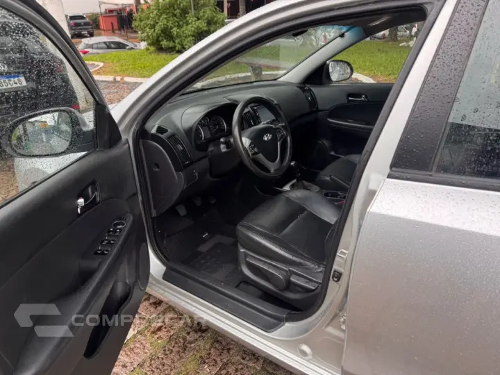 i30 2.0 16V 145cv 5p Mec.