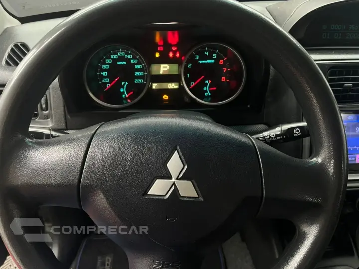 PAJERO TR4 2.0 4X2 16V 140CV FLEX 4P AUTOMÁTICO