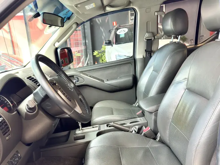 FRONTIER 2.5 SV ATTACK 4X4 CD TURBO ELETRONIC DIESEL 4P AUTO