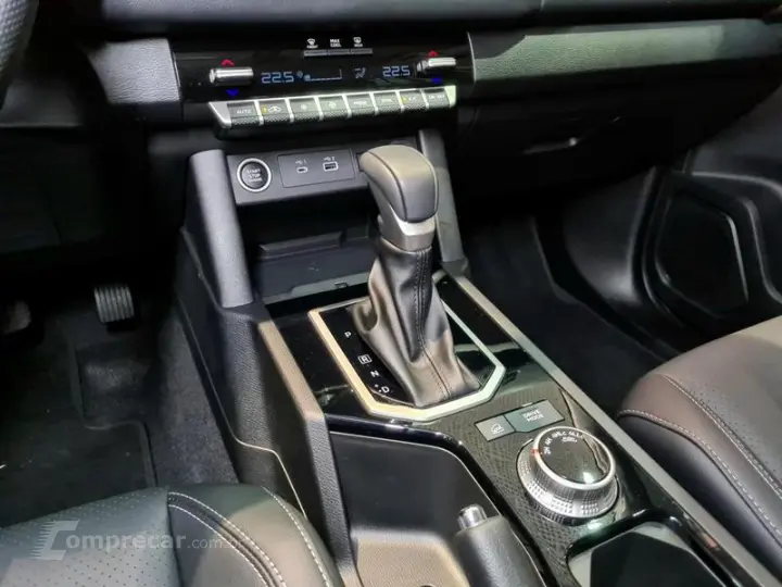 TRITON HPE-S 2.4 CD 4x4 TB DIESEL AUT.